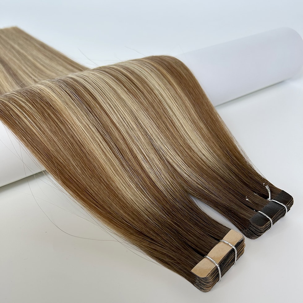 Tape-in Hair Extensions #2DT4P22