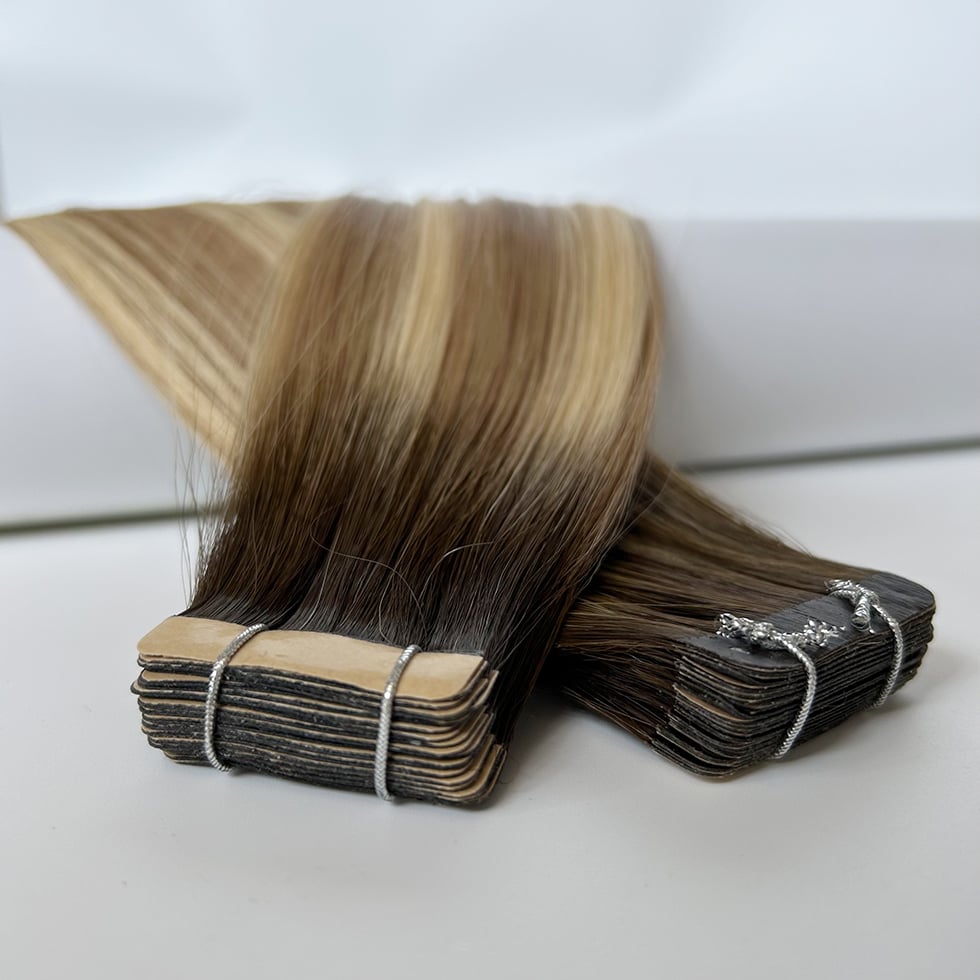 Tape-in Hair Extensions #3T8P22