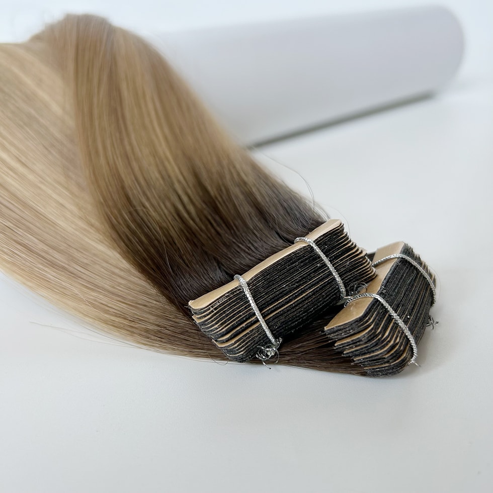 Tape-in Hair Extensions #3T18P18A