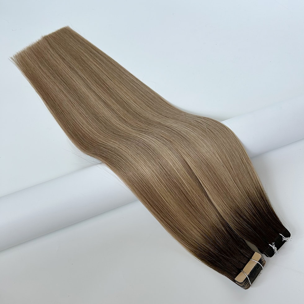 Tape-in Hair Extensions #3T18P18A