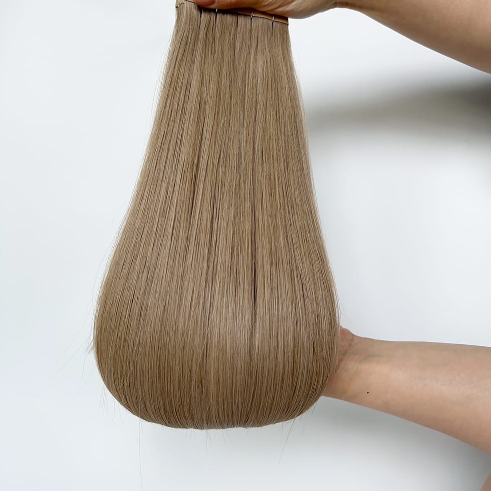 Tape-in Hair Extensions #18A