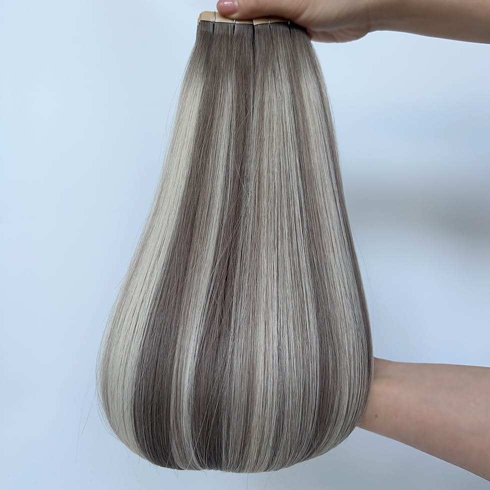 Tape-in Hair Extensions #16AT16AP60A