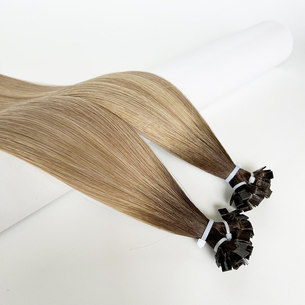 Flat Tip Hair Extensions #3T18P18A
